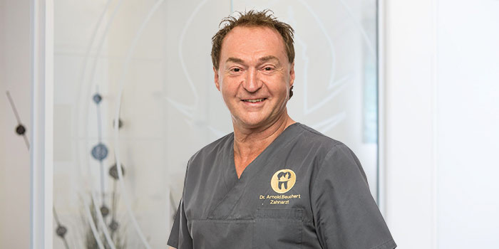 Dr. Arnold Beuchert